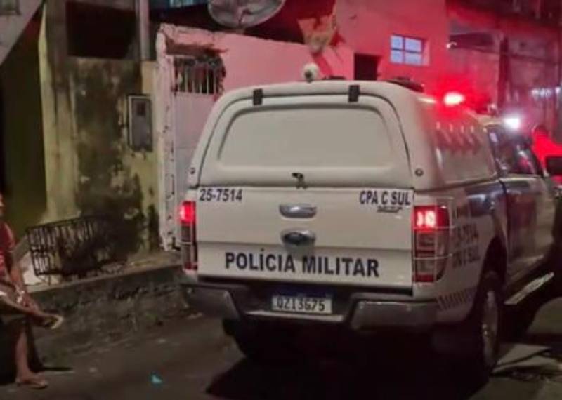 Mulher é morta com 15 tiros no rosto na frente dos filhos em Manaus