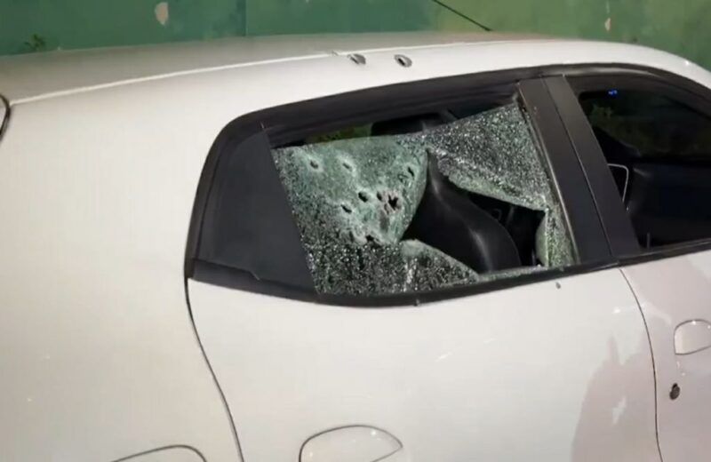Passageiros de carro de aplicativo são mortos a tiros em Manaus