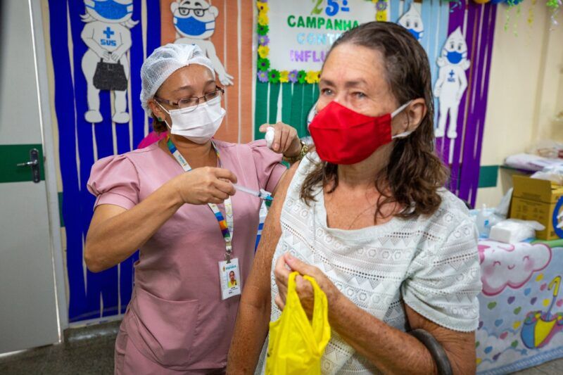 Baixa adesão na vacinação contra influenza pode gerar impacto em Manaus