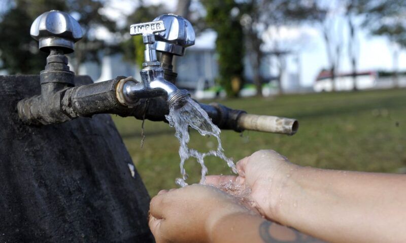 Manutenção que deixaria mais de 200 pontos de Manaus sem água é cancelada