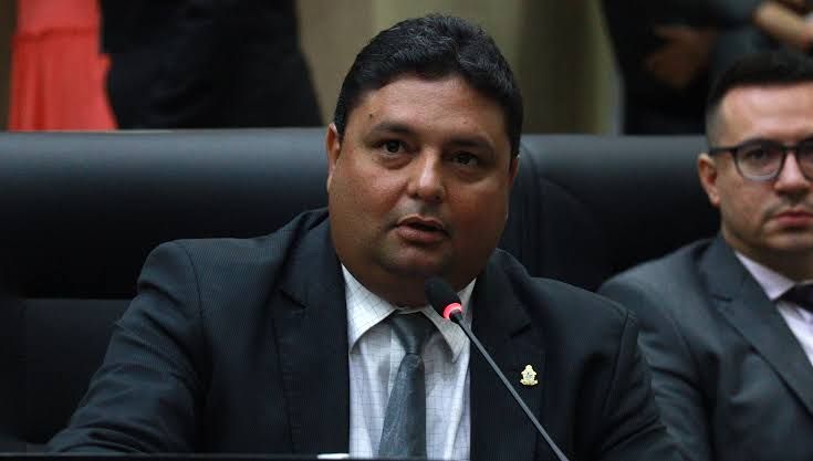 “Invasão a competência da Câmara”, diz presidente da CMM após bloqueio financeiro feito por Prefeitura de Manaus