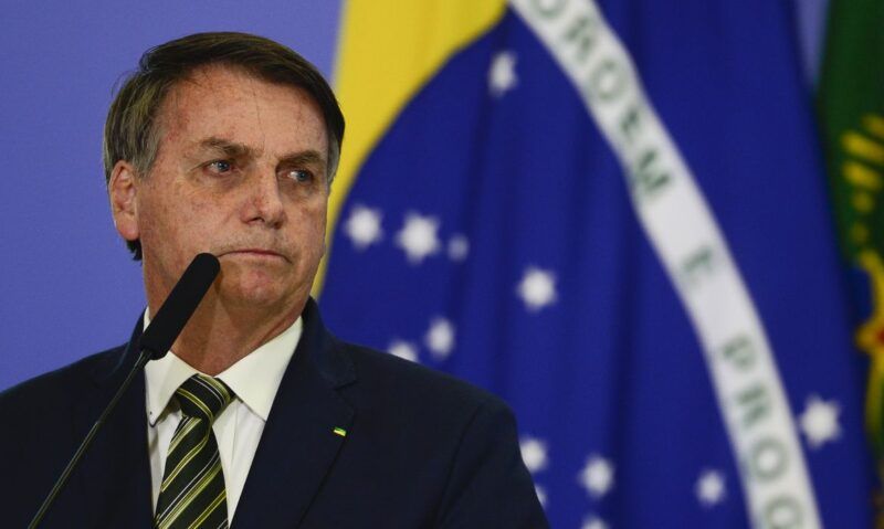 Julgamento de Bolsonaro no TSE é retomado hoje