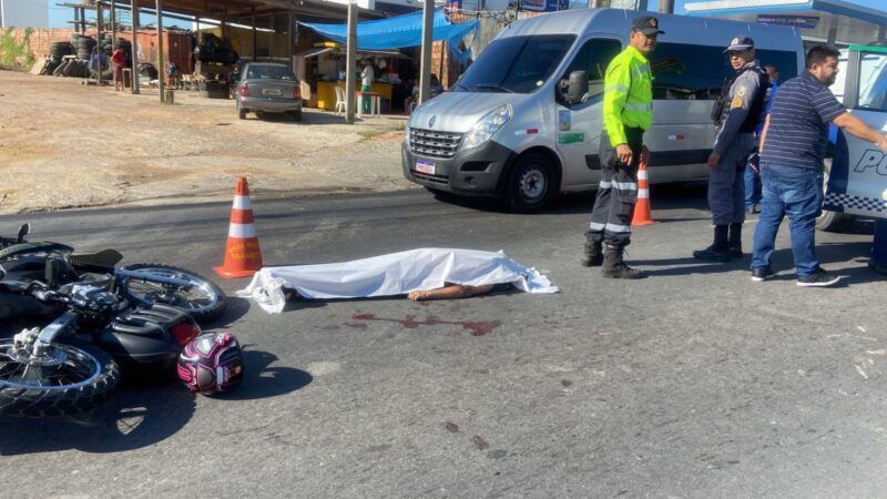 Motociclista morre a caminho do trabalho em avenida de Manaus
