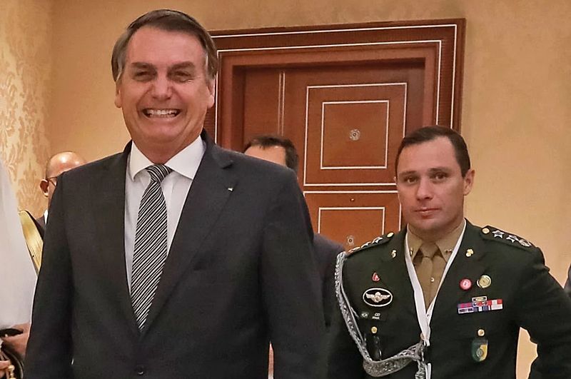 Ex-ajudante de Bolsonaro nega que participava de decisões presidenciais