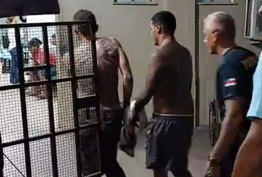Bando é preso com farda da PC pouco antes de assalto no Amazonas