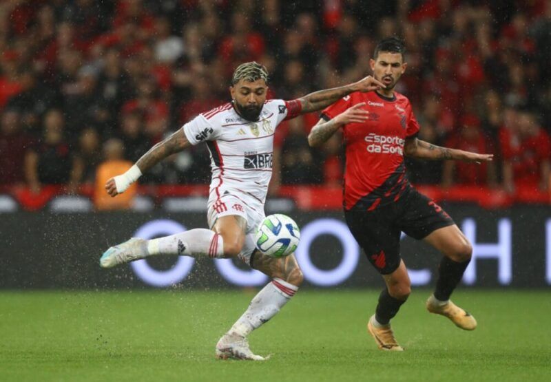 Gabigol retorna ao Flamengo com estilo decisivo e polêmico