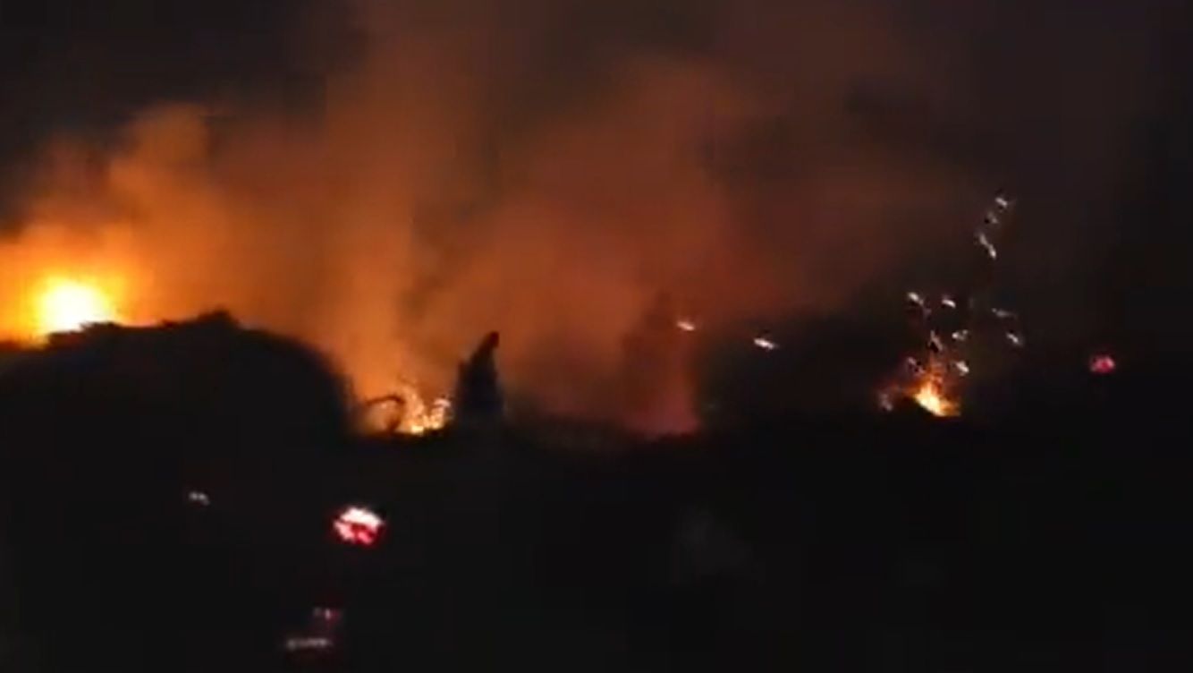 Vídeo: fumaça tóxica cobre Manacapuru após incêndio