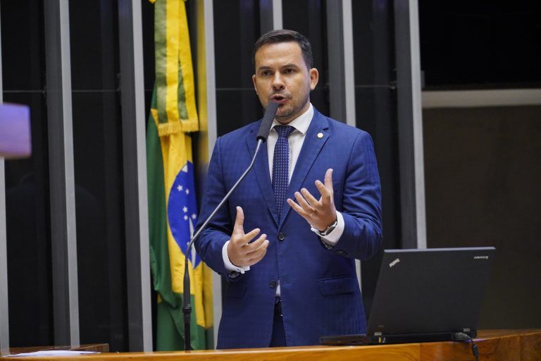 Levantamento aponta Alberto Neto entre os dez parlamentares “Mais Influentes do Congresso Nacional”