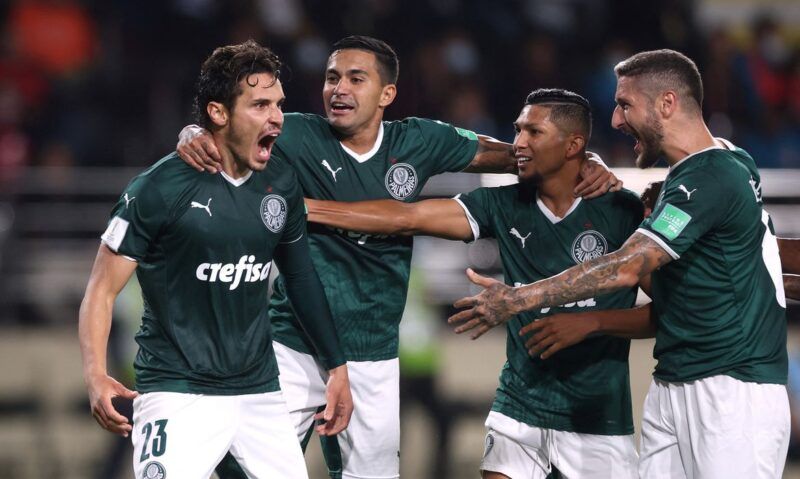 Fora de casa, Palmeiras vence e se aproxima das semifinais da Libertadores