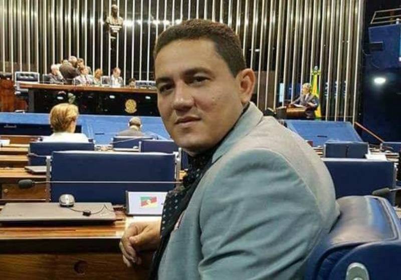 Após quase ter o mandato cassado, Simão Peixoto é reconduzido ao cargo de prefeito de Borba