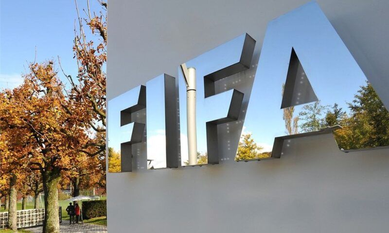 FIFA bane três jogadores brasileiros e suspende outros oito por manipulação de resultados