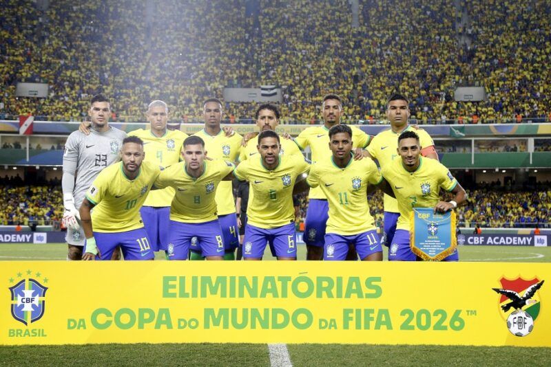 Neymar ultrapassa Pelé e Brasil atropela Bolívia na estreia das eliminatórias
