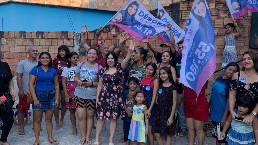 Débora Mafra conquista apoio popular em Manaus