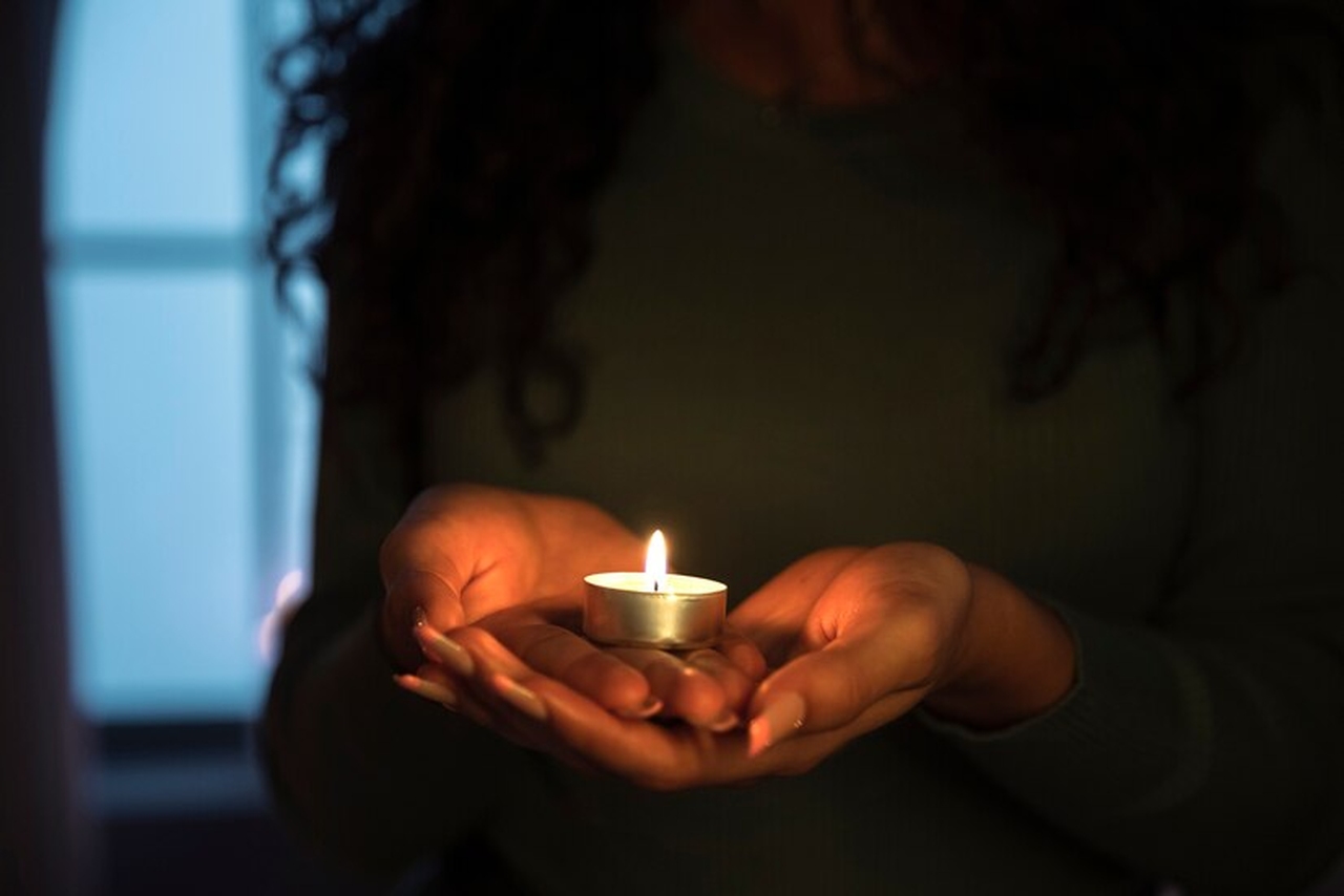 1,35 milhão de moradores seguem sem luz em SP; Enel não tem previsão de retomada