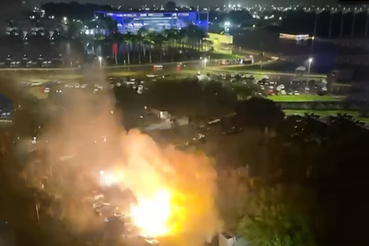 Vídeo mostra momento de explosão de carro em frente ao STF; assista