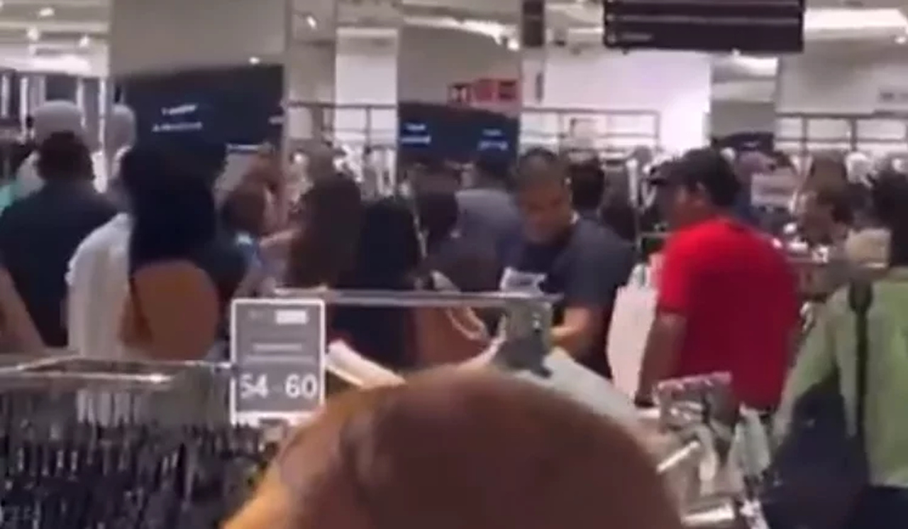 Homem é preso após se masturbar em frente a criança dentro de shopping de Manaus