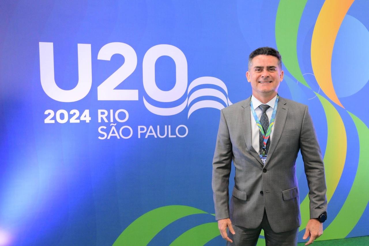 Prefeito de Manaus participa da abertura de eventos que antecedem a Cúpula do G20