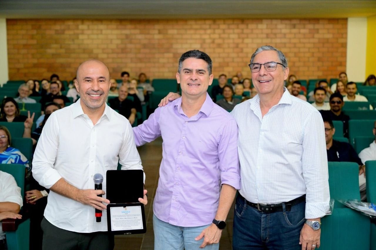 Foto: Dhyeizo Lemos/Semcom David anuncia permanência de Clécio Freire como secretário de Finanças de Manaus