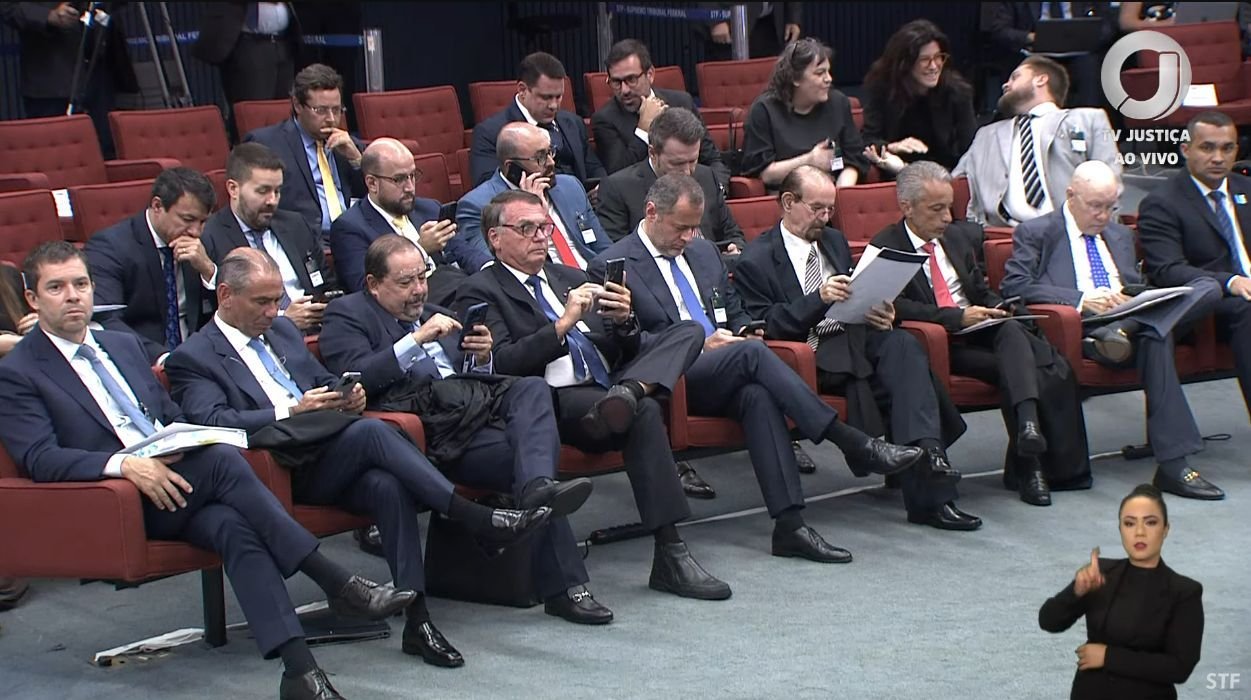 STF decide se Bolsonaro, Braga Netto, Augusto Heleno e aliados serão réus por tramar golpe de estado / Foto: TV Justiça YouTube STF decide se Bolsonaro e aliados se tornarão réus por tramar golpe