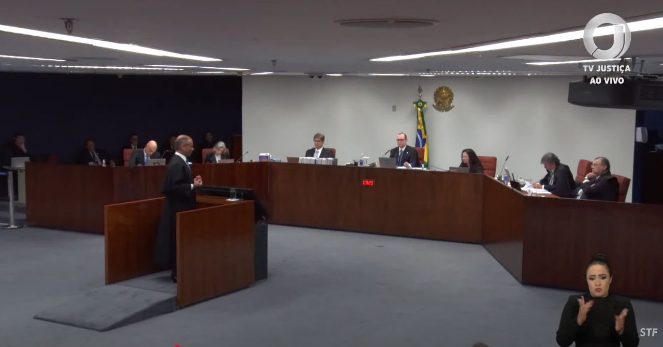 STF rejeita recursos de acusados pela trama golpista e decide nesta quarta se Bolsonaro vai virar réu/ Foto: TV Justiça YouTube
STF encerra primeiro dia do julgamento de Bolsonaro e aliados