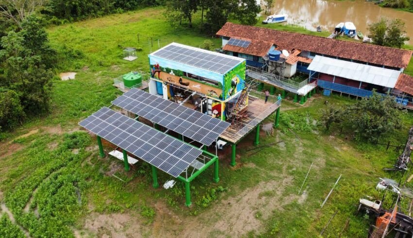 Entre a luz e a burocracia: os caminhos da energia solar no país