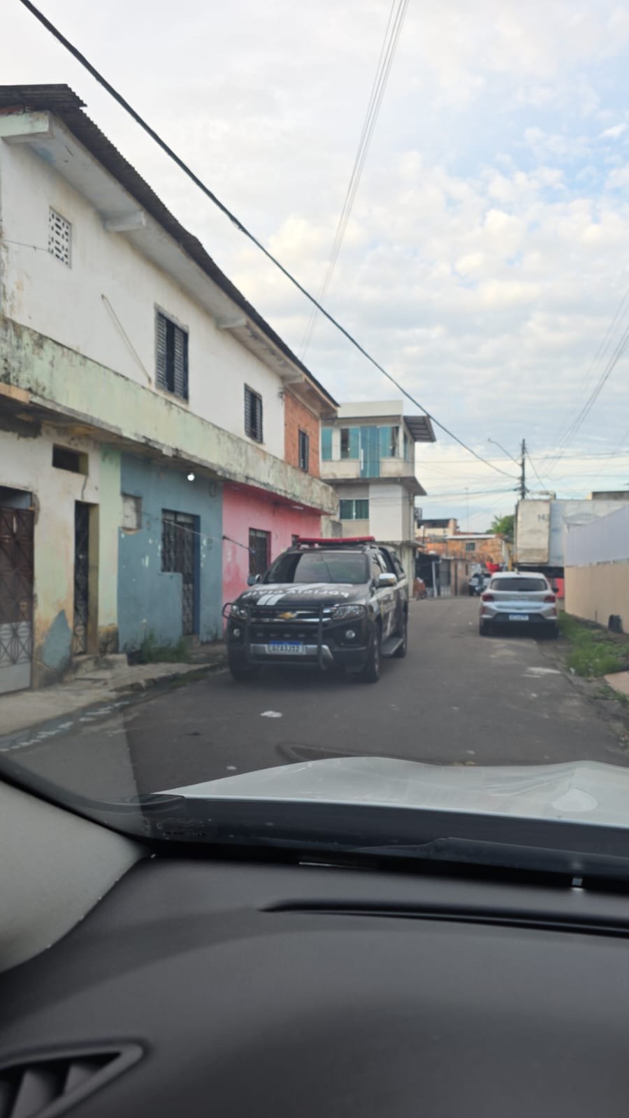 Ex-coordenador jurídico é alvo de busca e apreensão por suspeita de roubo de dados sigilosos em Manaus Ex-coordenador jurídico é alvo de busca e apreensão por suspeita de roubo de dados sigilosos em Manaus