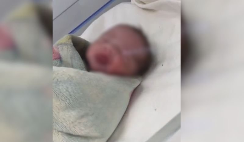 VÍDEO: bebê jogado de barranco pesa 3 quilos e recebe cuidados na Maternidade VÍDEO: bebê jogado de barranco pesa 3 quilos e recebe cuidados na Maternidade