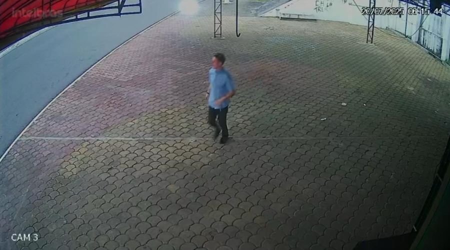 VÍDEO: câmera flagra últimos momentos de psicólogo achado morto em Manaus VÍDEO: câmera flagra últimos momentos de psicólogo achado morto em Manaus