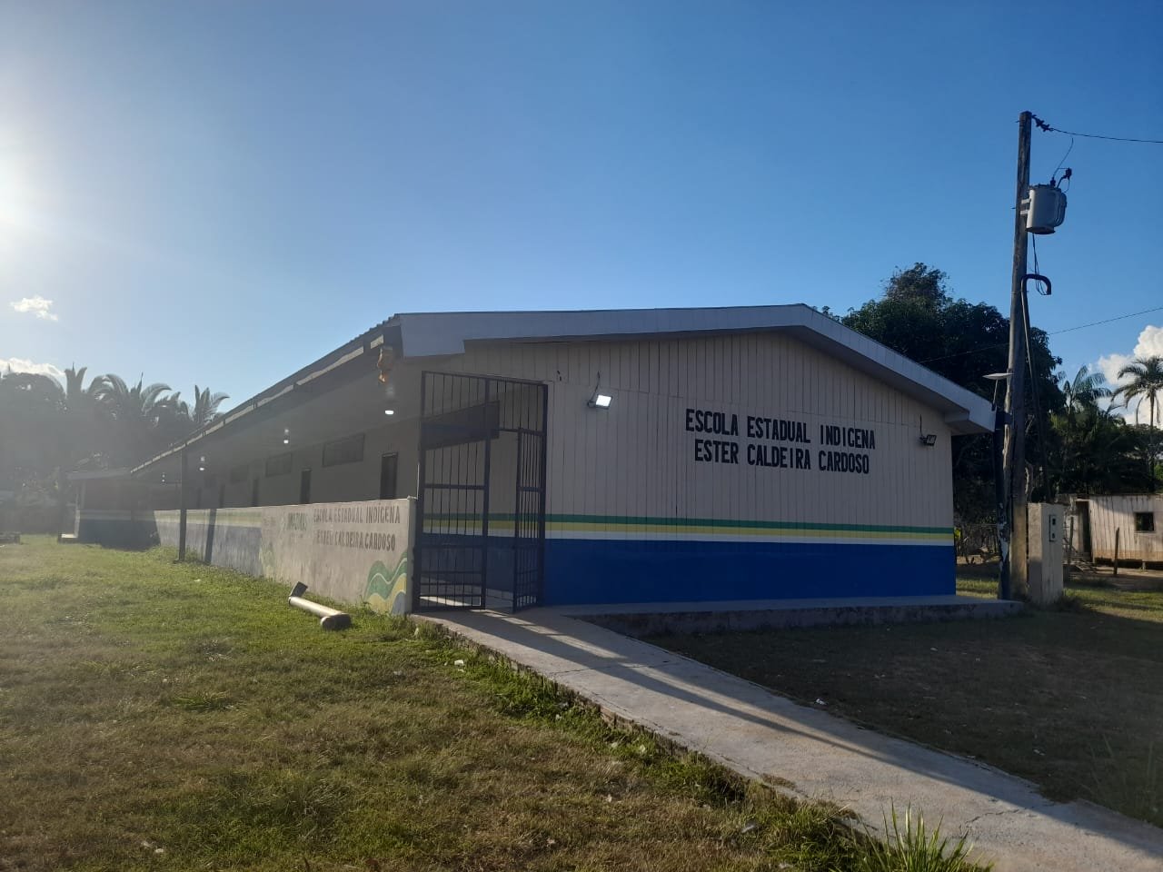Escola Estadual Indígena sofre sem gestor