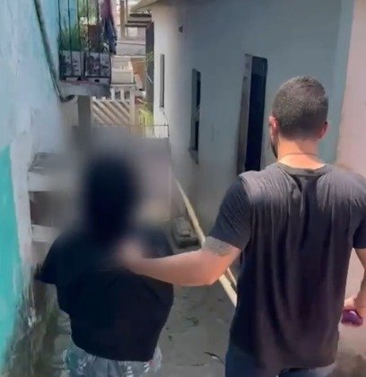 VÍDEO: mulher que matou o marido com golpe no coração é presa em Manaus