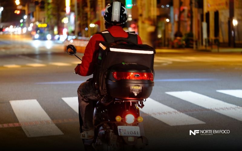 Foto: Canva STF julgará vínculo trabalhista de motoristas e entregadores