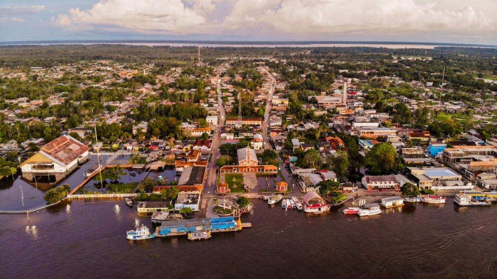 Barreirinha Foto: Facebook  MP do Amazonas investiga problemas na estrutura de escola indígena em Barreirinha