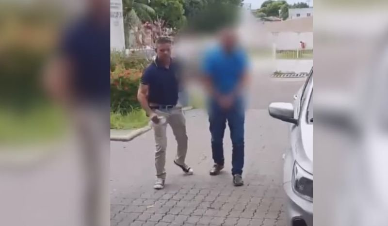 Professor é preso após importunar aluna e a convidar para ‘gazetar’ aula