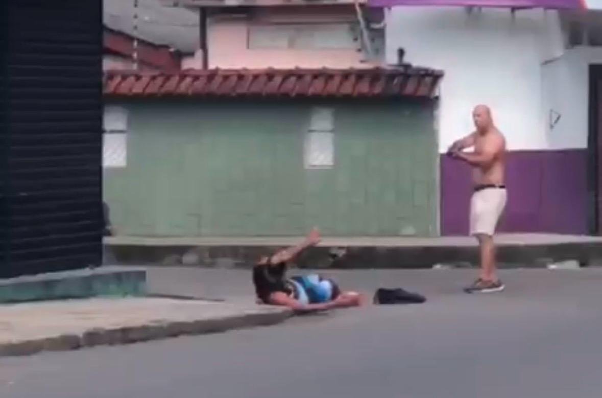 Vídeo mostra momento em que homem é baleado na zona norte de Manaus