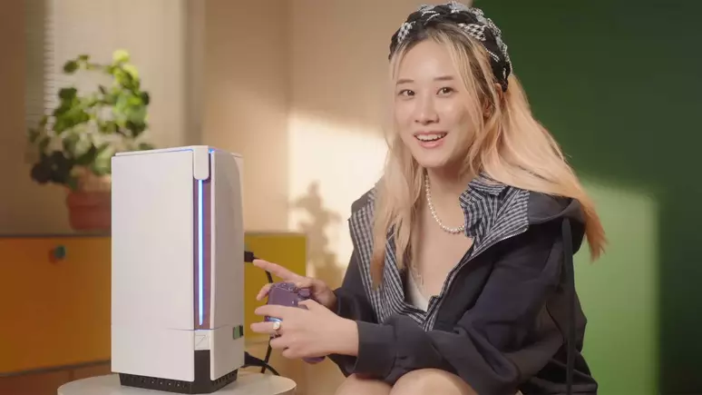 YouTuber chinesa cria console “3 em 1” que reúne PS5, Switch 2 e Xbox Series X em um único aparelho