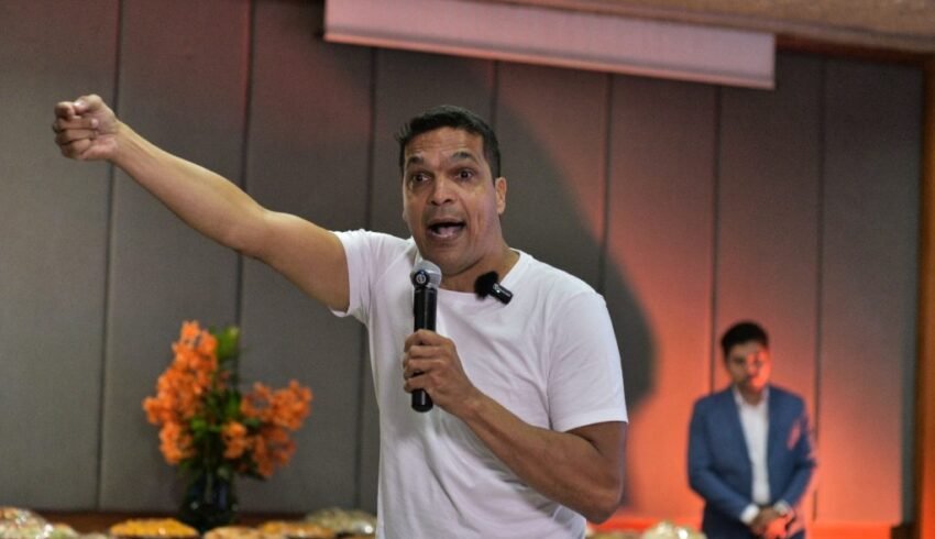 Cabo Daciolo anuncia pré-candidatura ao Senado pelo Amazonas; veja vídeo