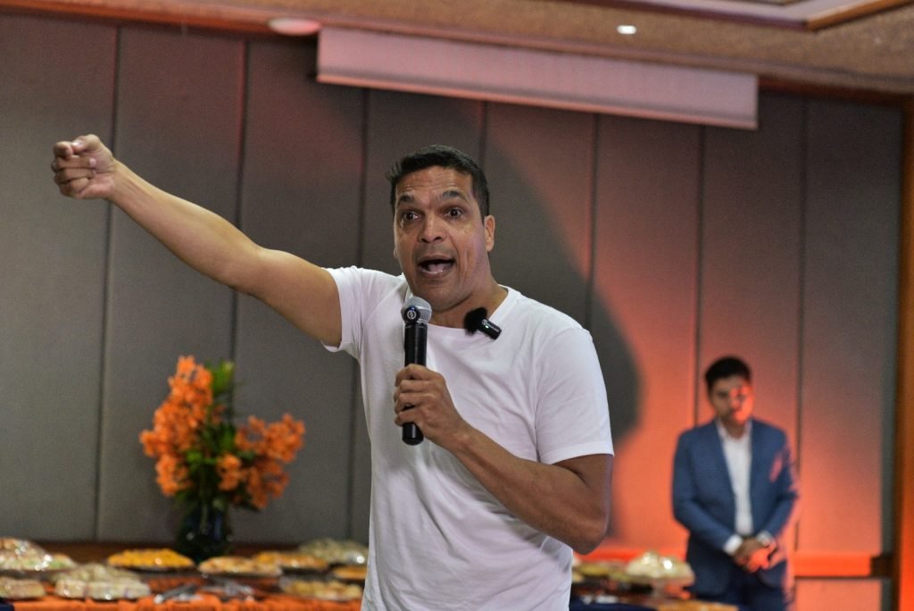 Cabo Daciolo anuncia pré-candidatura ao Senado pelo Amazonas; veja vídeo