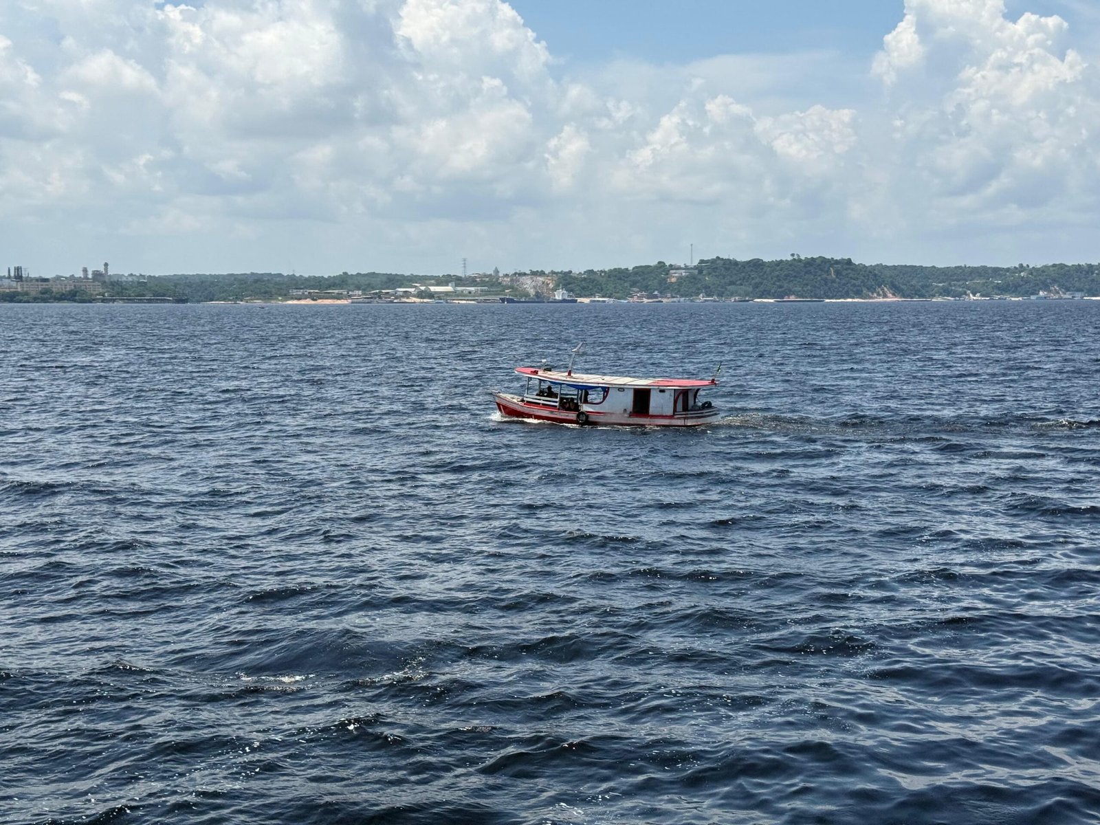 O procedimento foi iniciado tendo em vista a realidade de Maraã, com altos valores cobrados pelas empresas - Foto: Steven Conte Em Maraã, MP apura supostas irregularidades no transporte fluvial intermunicipal