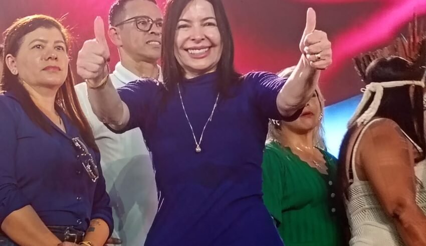 PSD lança Delegada Débora Mafra como candidata a deputada federal em convenção histórica em Manaus
