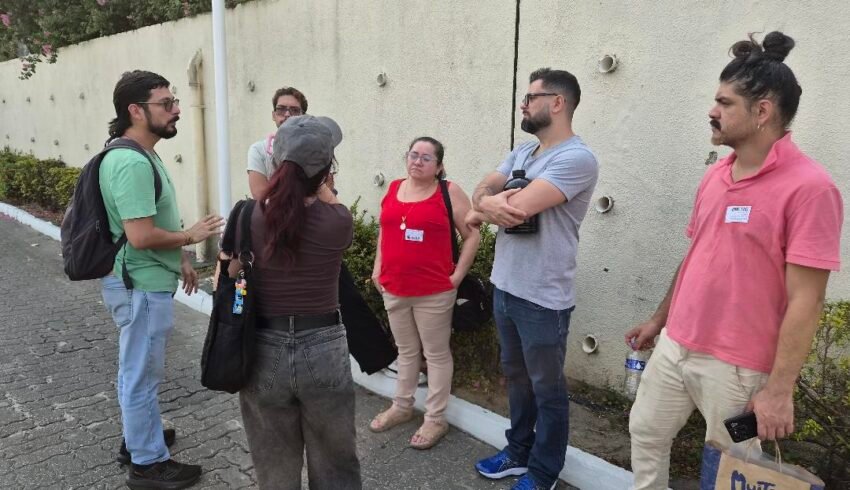 Protesto cobra respostas para fumaça que encobre Manaus