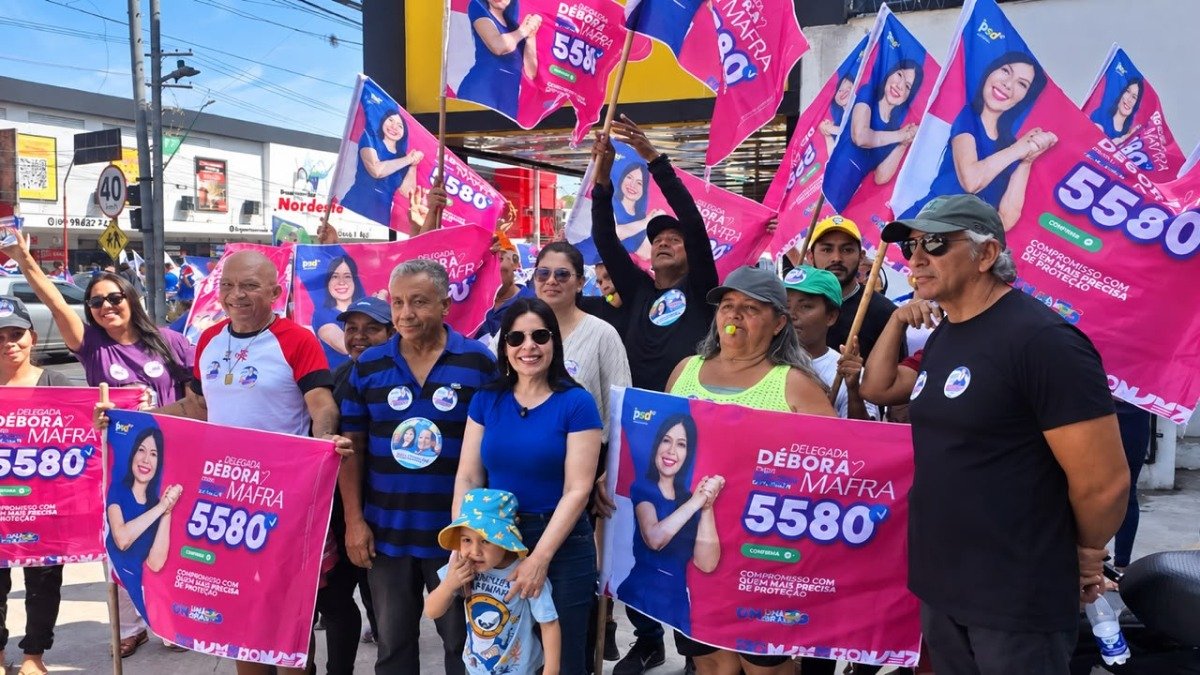 Débora Mafra ganha as ruas de Manaus e é recebida com carinho durante caminhada pelas zonas Leste, Norte e Oeste